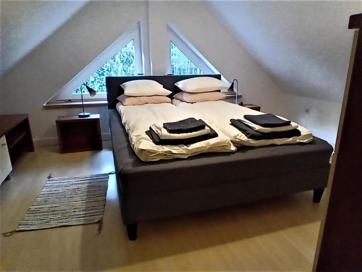 Villa Niedzwiady Male 14 B Ślesin Exterior foto